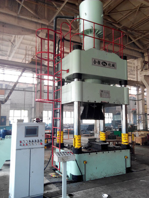 Large Capacity Four Pillar Hydraulic Press For Metal Sheet Drawing